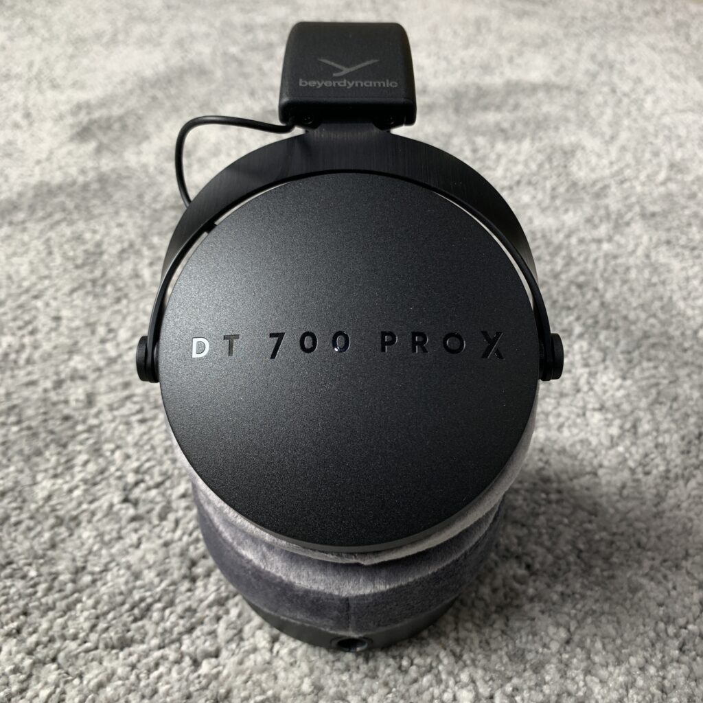 DT700 PRO