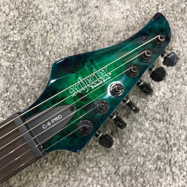 Schecter