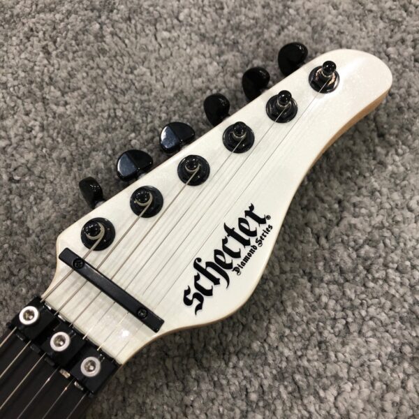 Schecter