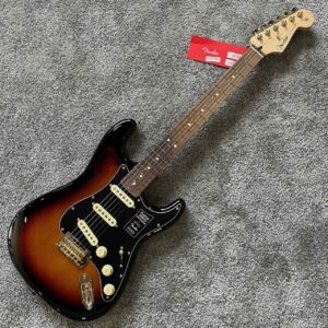 Fender Player Stratocaster Gold FAT