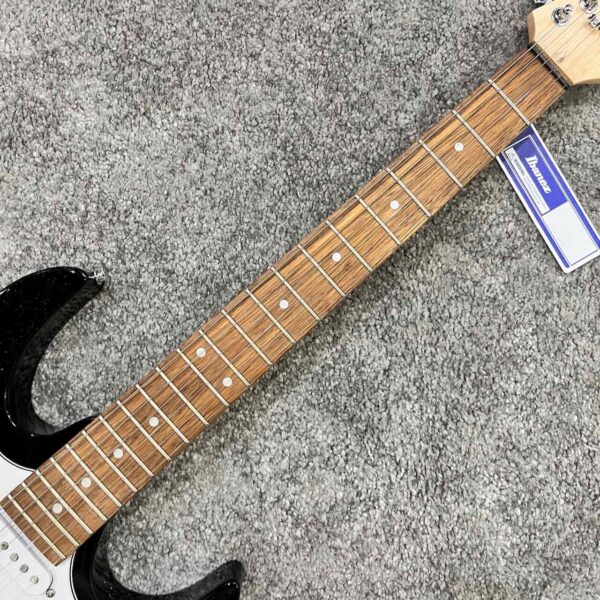 IBANEZ GIO GRX40-BKN 單單雙 黑色 電吉他 小搖座：圖片 3