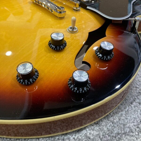 Epiphone ES-335 電吉他 - 復古夕陽漸層：圖片 4