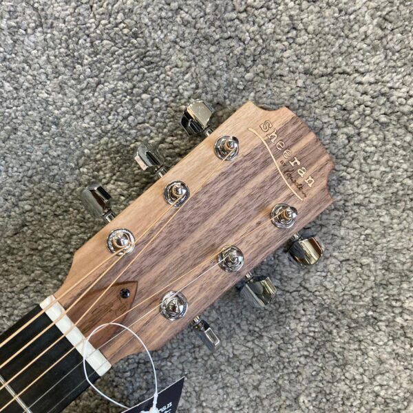 Sheeran By Lowden Tour 紅髮艾德簽名琴：圖片 2