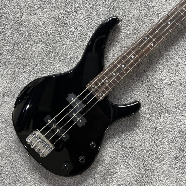 Yamaha TRBX174 玫瑰木指板 貝斯 黑色：圖片 4