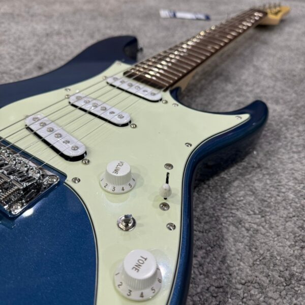Ibanez AZES31 - Arctic Ocean Metallic 電吉他 北冰洋金屬：圖片 4