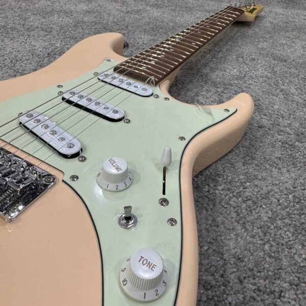 Ibanez AZES31 - Ivory 電吉他 象牙色：圖片 4