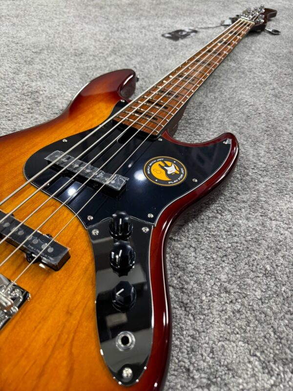 Sire Marcus Miller V5 Alder - Tobacco Sunburst 五弦貝斯 夕陽漸層：圖片 4
