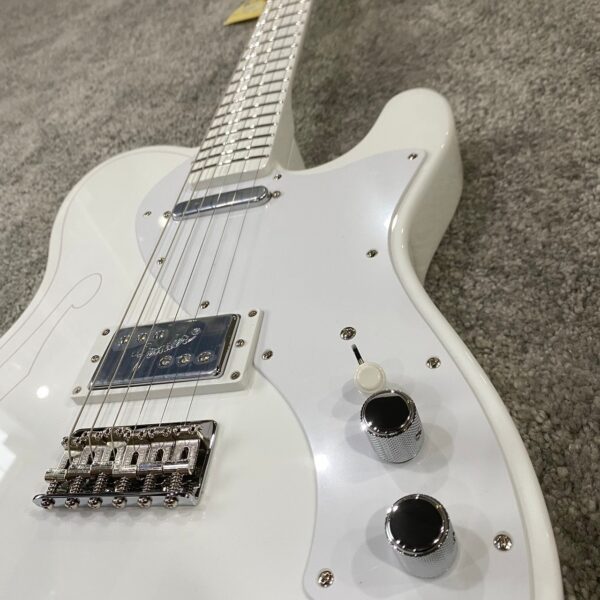 Fender Japan Silent Siren TELE 電吉他 專屬簽名琴：圖片 4