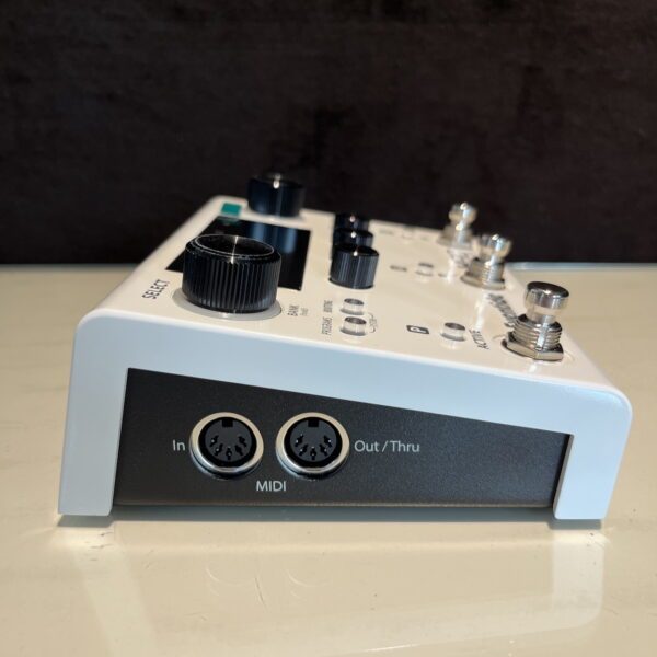 Eventide H90 Harmonizer - White 綜合效果器踏板 白色：圖片 4