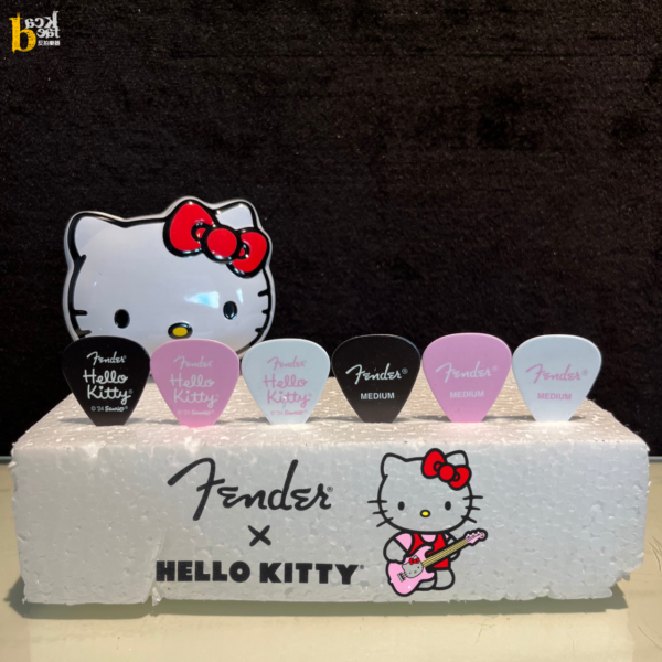 限量6組）Fender x Hello Kitty 18 Pack Pick Tin 聯名款匹克套組：圖片 2