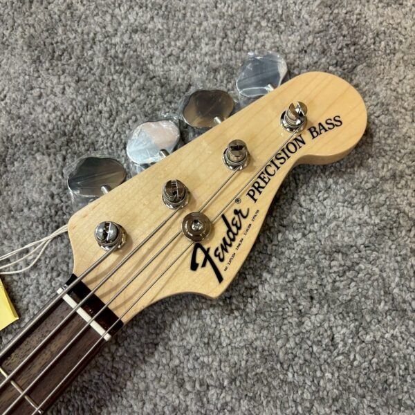FENDER JAPAN TRADNLII 70S PBASS RW VWT
