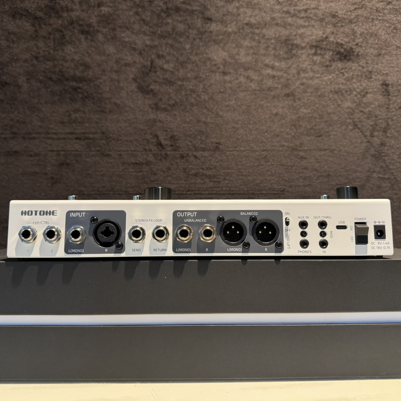 HOTONE AMPERO II STAGE