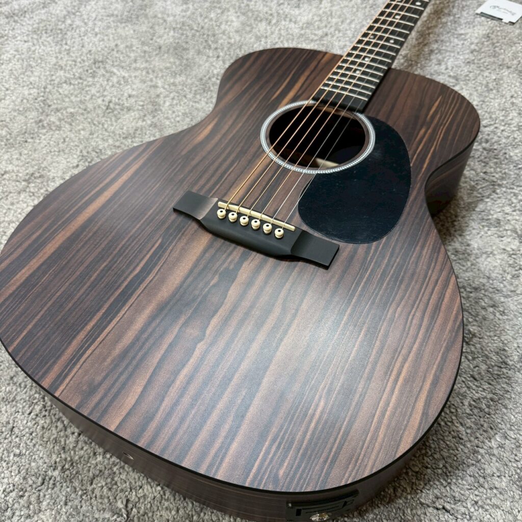 MARTIN 000-XE